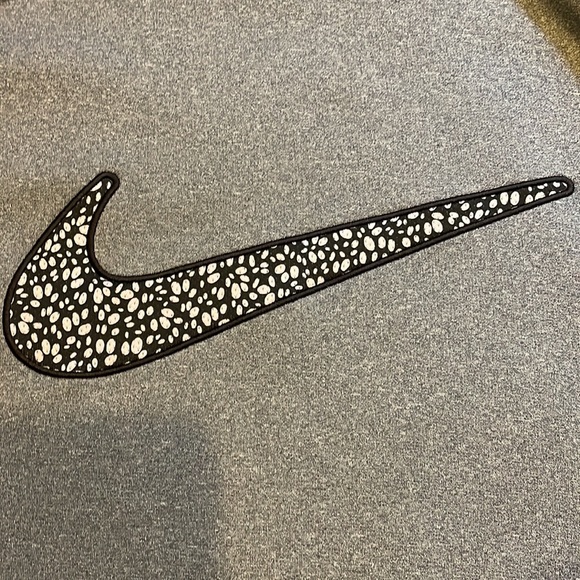 Nike therma-fit hoodie - Picture 2 of 5